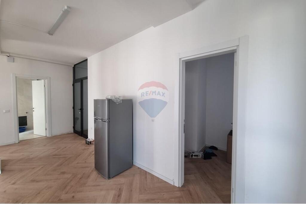 AMBIENTE UFFICIO DUPLEX IN AFFITTO AL BOULEVARDI I RI!