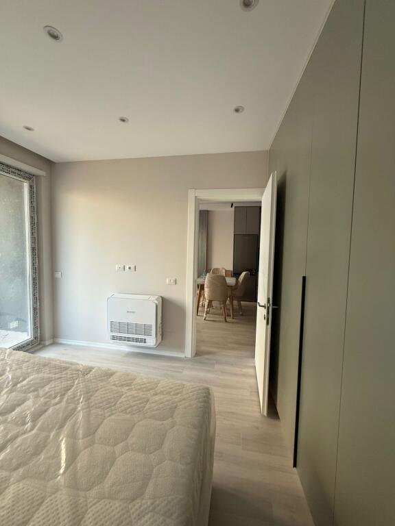 JEPET ME QERA APARTAMENT 1+1 UNIVERS CITY