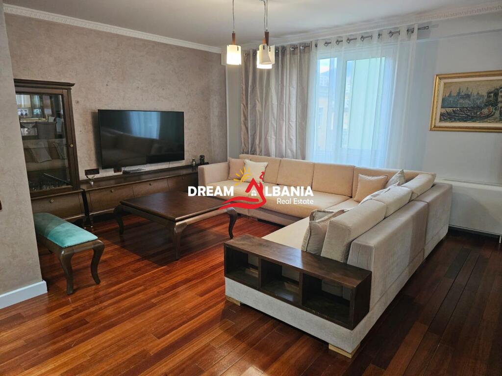 Appartamenti 3+1+2 in affitto in via Sami Frasheri – Bllok, Tirana (ID 4231431)