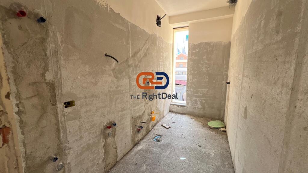Al Nuovo Boulevard, Appartamento 1+1 Con Pianta Regolare In Vendita !!!