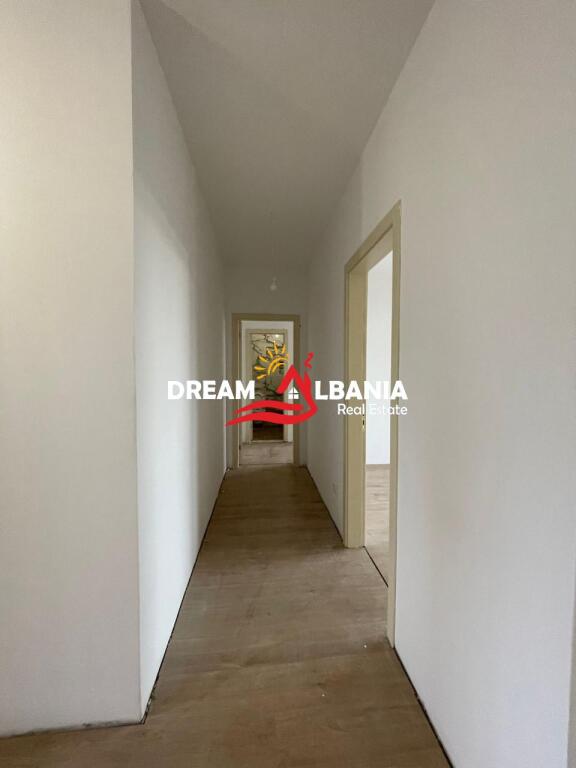Apartament 1+1 me qera ne Ali Dem prane Big Market (ID 42111004).