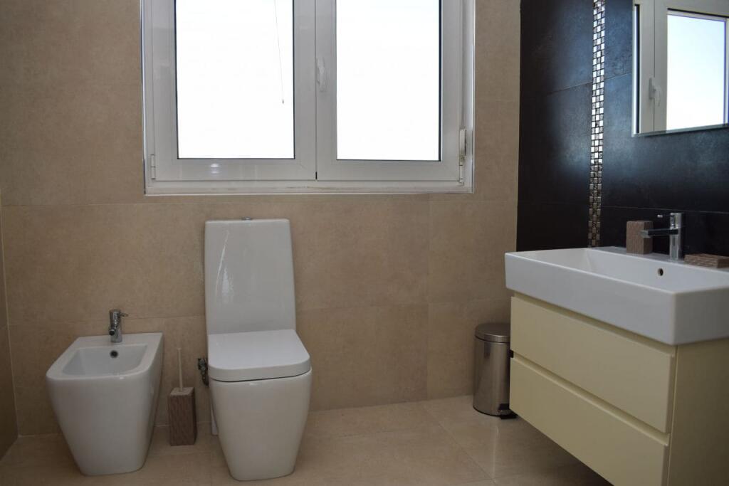 FOR SALE APARTMENT 2+1+BALCONY IN THE CENTER OF DURRËS