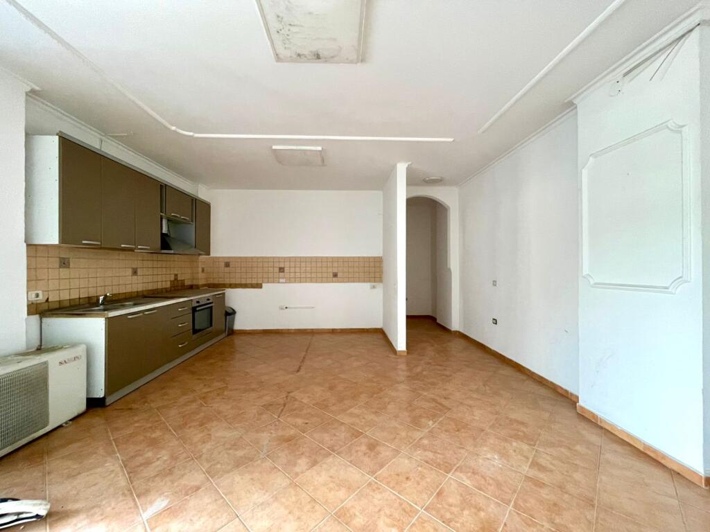 APPARTAMENTO 2+1 IN AFFITTO IN VIA ELBASANI