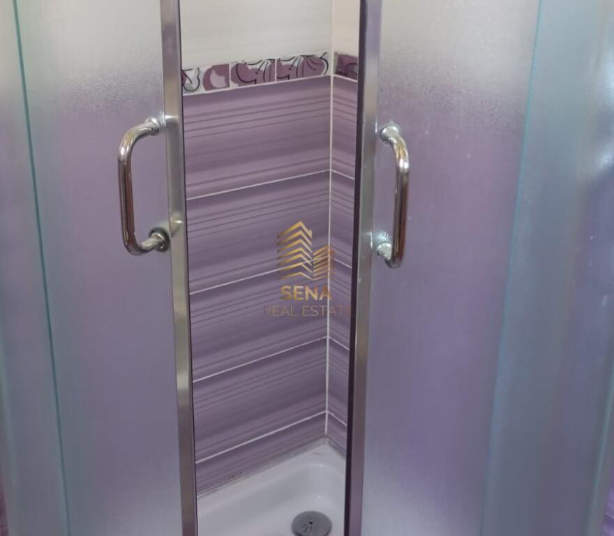 Qira, Hyrje private, 2+1 Shkozë, 300 Euro/muaj