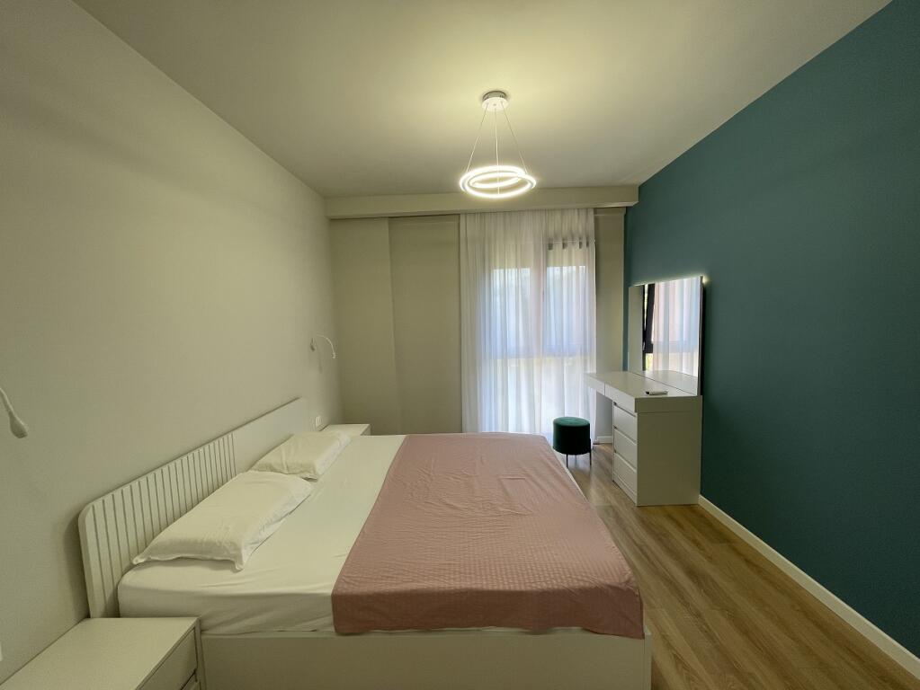 SHITET apartament 2+1+ Depo + Parkim tek Kodra e Diellit (Shkolla ACT 2) 26'800'000 leke