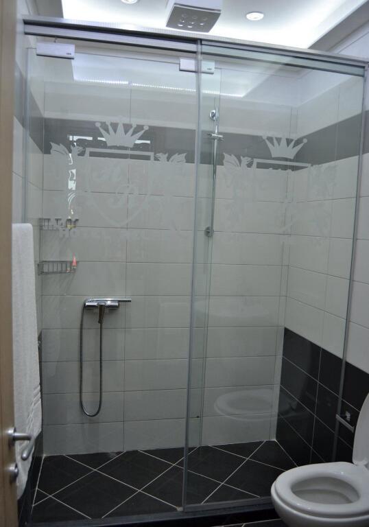 Hotel for Rent on Main Road Dritan Hoxha