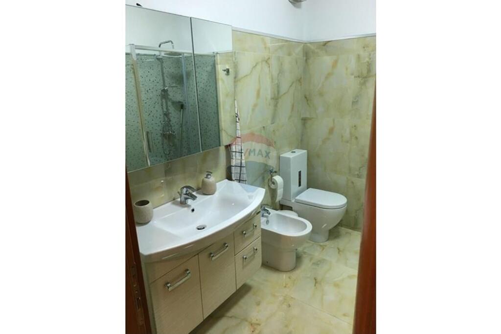 Apartment 2+1 for rent – Elbasan Street.