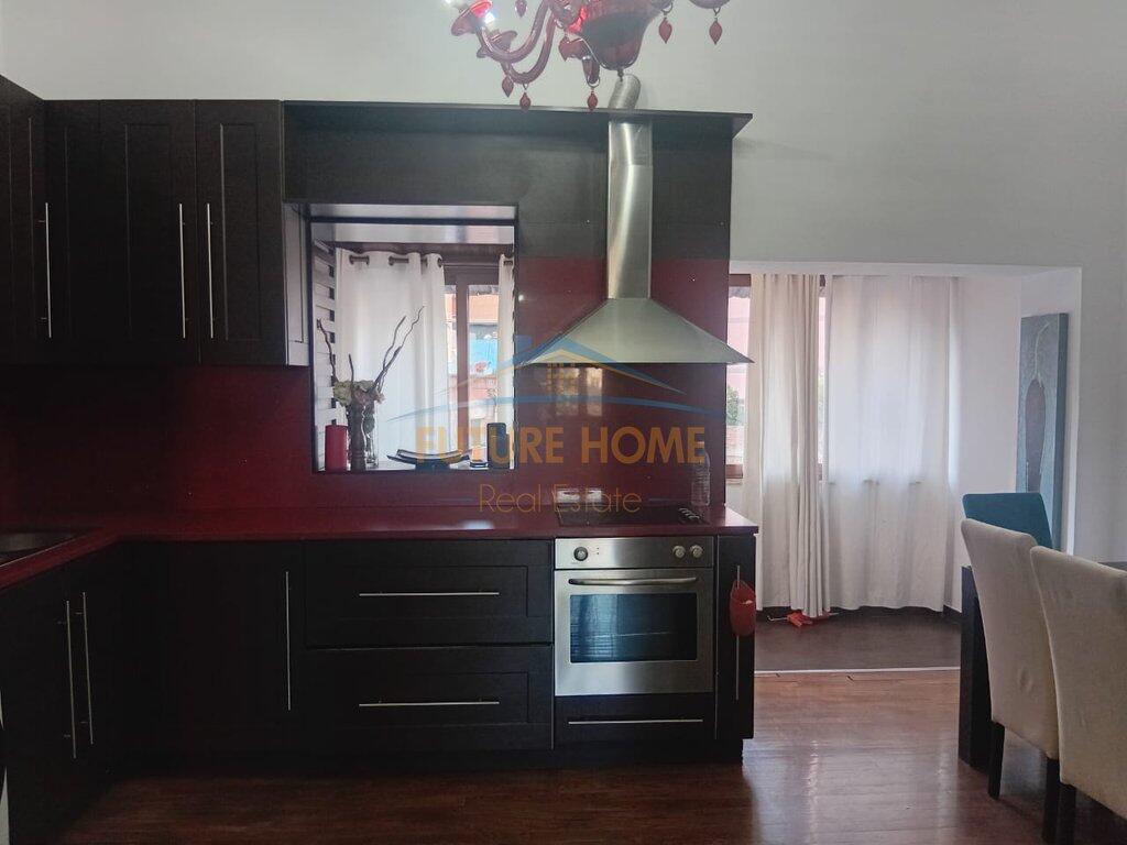 Qera, Apartament 2+1+2, Qender, Rruga Dibres, Tiranë.
