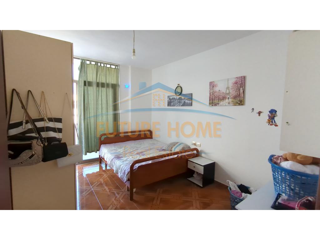 Rent, Apartment 2+1+2, Unaza e Re