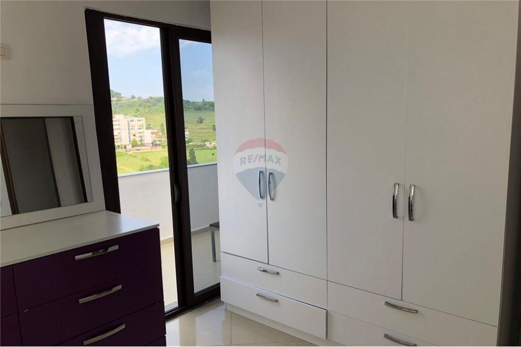 APARTAMENT 2+1+2 NE SHITJE ASTIR UNAZA E RE