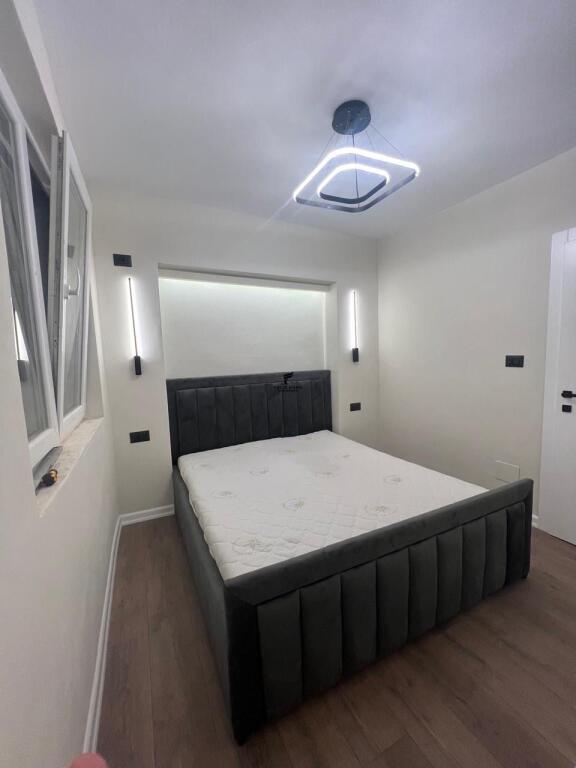 VENDESI APPARTAMENTO 1+1 MOZAIKU TIRANES 105.000 EURO