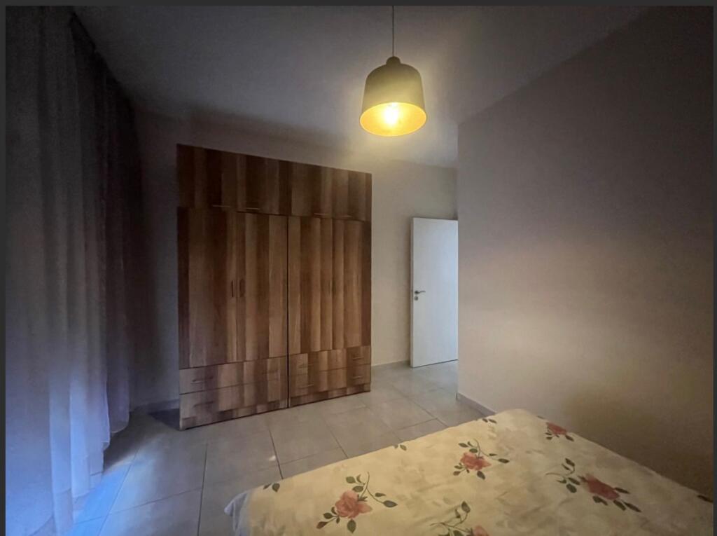 Apartament 3+1+2 per qira,Fresku