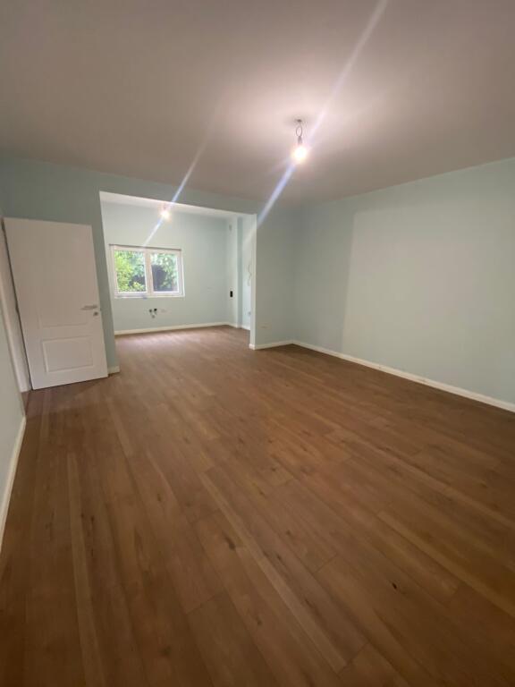 Villa for Rent in Kombinat - Office Use – 200m² Yard