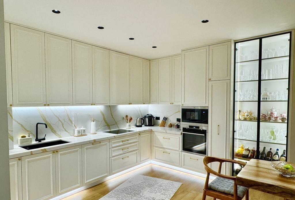 Jepet me qira apartament 2+1+2 rruga e Bogdaneve