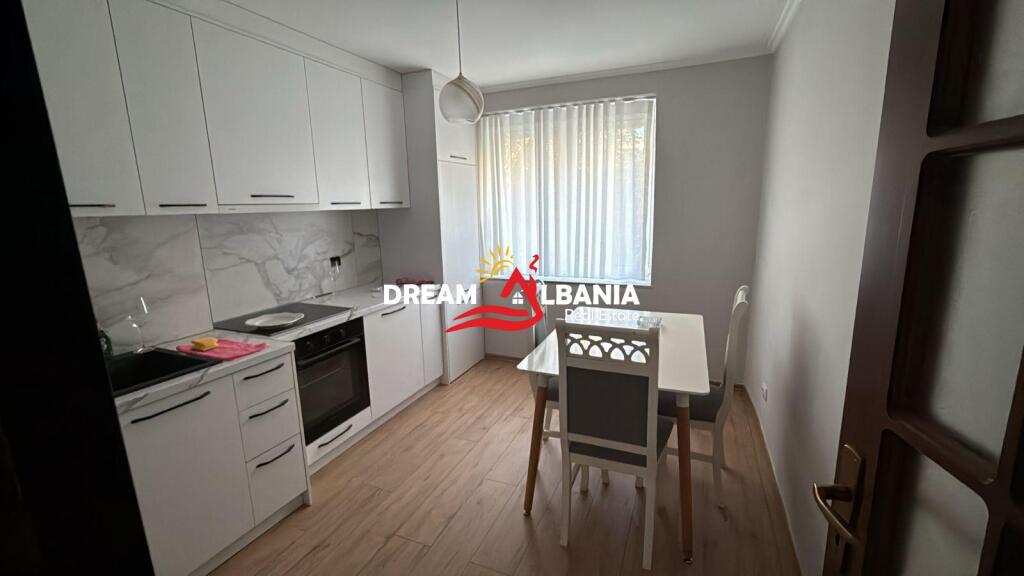 Appartamento in affitto 1+1 Piazza Wilson Tirana ID (4219467)