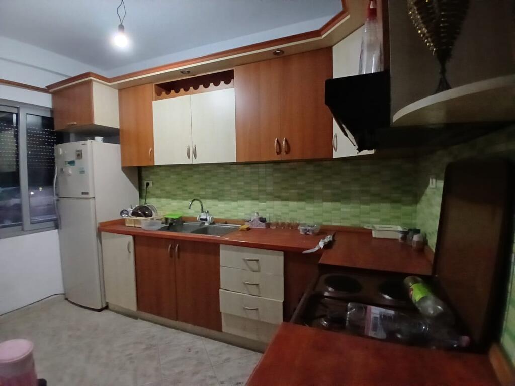 Jepet Me Qera Apartament 2+1+2 Tualete +2 Ballkone
