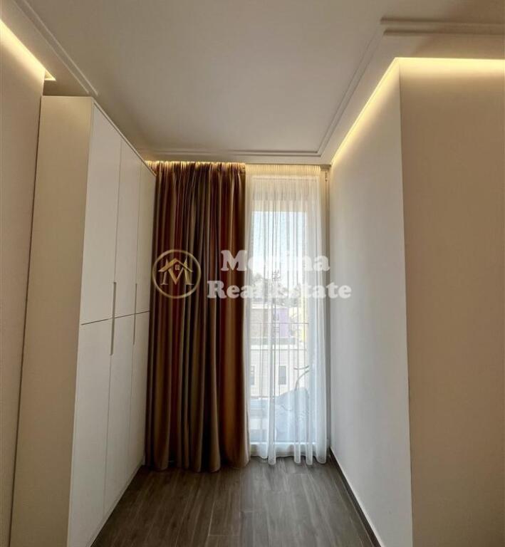 Qera, Apartament 2+1, Rruga Riza Cerova – prane Qendres, 900 euro/muaj