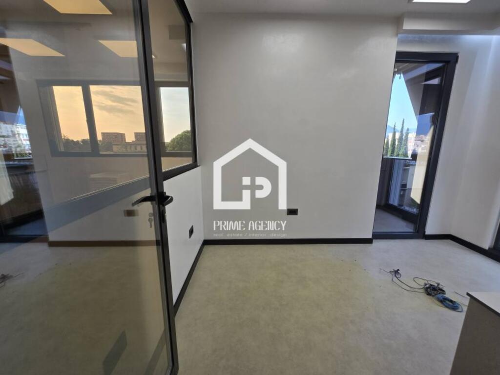 FOR SALE: APARTMENT &amp; BUSINESS - Dental clinic 2+1+ 2/ ASL Residence/ NEAR PEDIATRICS