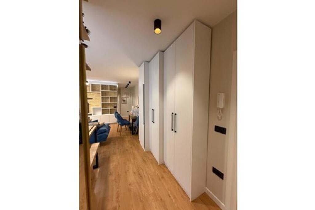 Shitet Apartament 2+2 ne Fresk