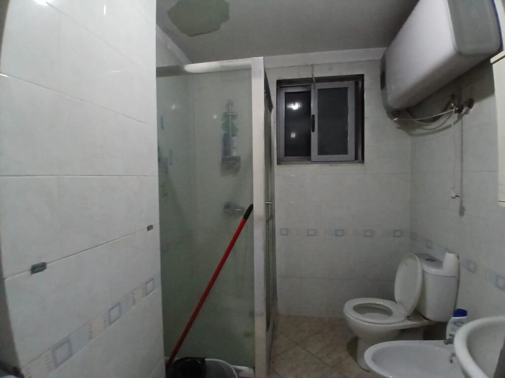 Jepet Me Qera Apartament 2+1+2 Tualete +2 Ballkone