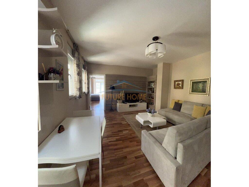 Qera, Apartament 1+1, Myslym Shyri