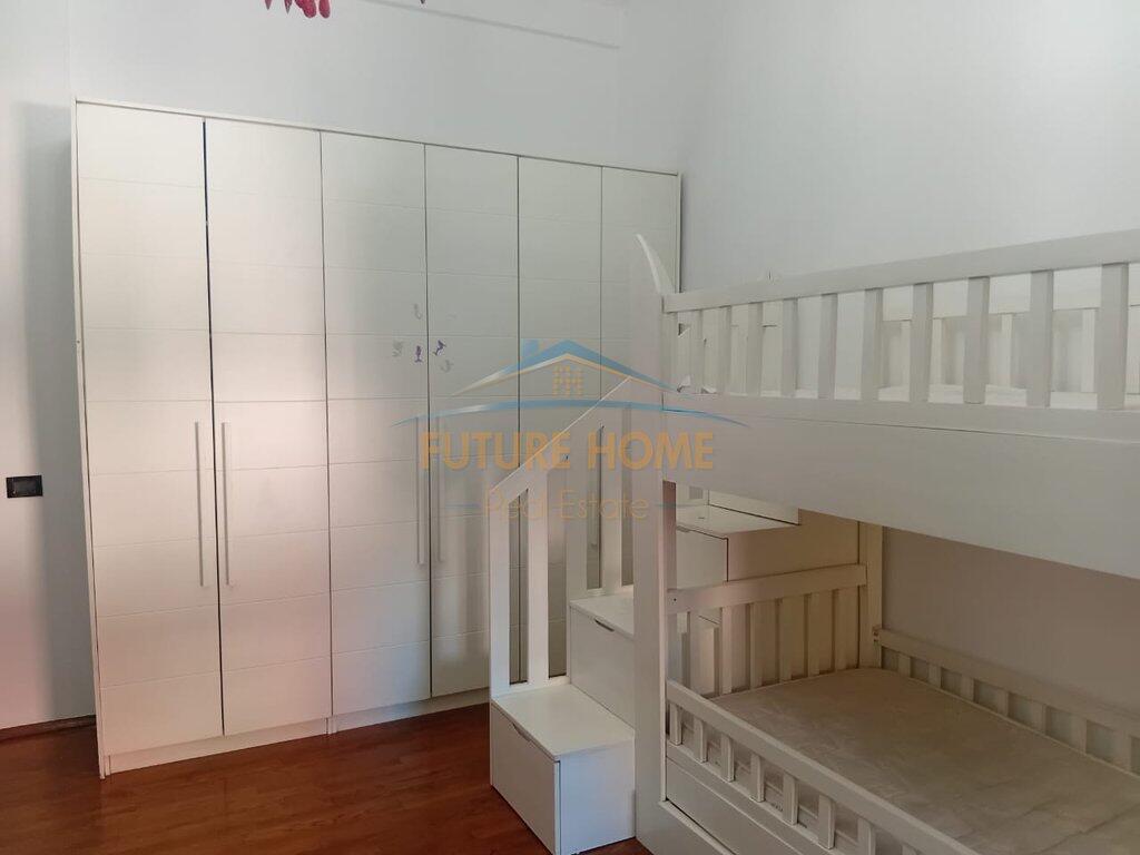 Qera, Apartament 2+1+2, Qender, Rruga Dibres, Tiranë.