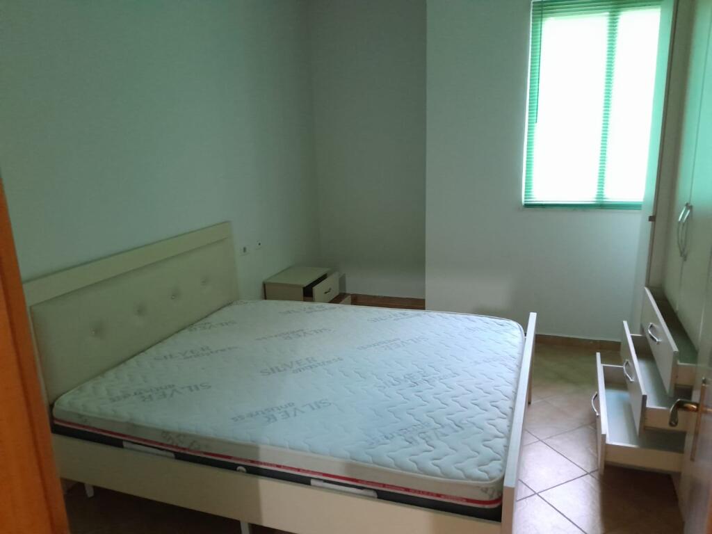 Jepet me qira apartament 2+1 ASTIR BULEVARD TE BAR OXYGEN 400 mije leke