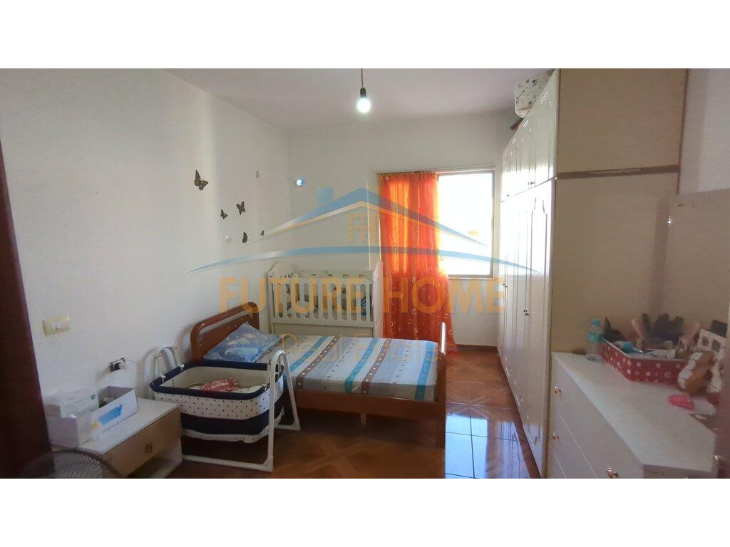 Rent, Apartment 2+1+2, Unaza e Re