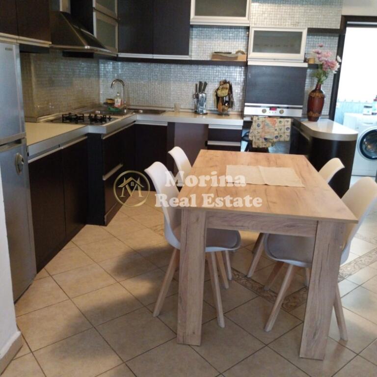 Qera, Apartament 2+1, Ura Tabakeve, 800 Euro/muaj