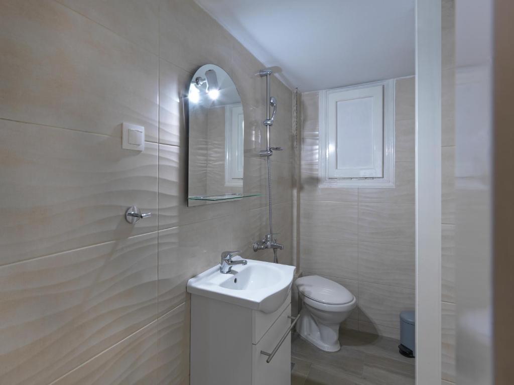 Apartament per Shitje 2+1 Ne Astir (ID B120714) Tirane
