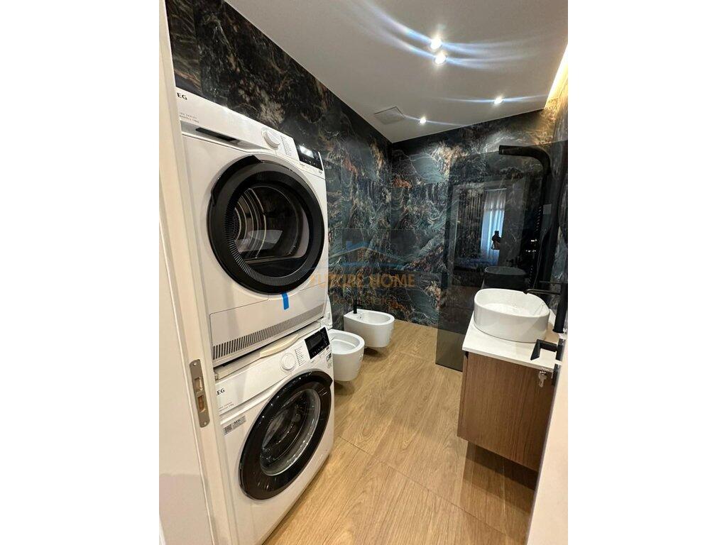 Qera,Apartament 2+1+2,Qender,Tirane