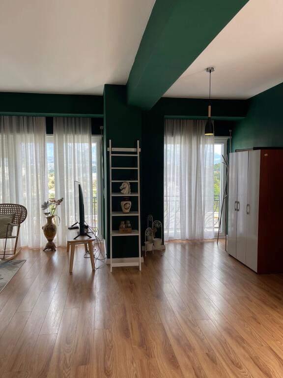 Affittiamo duplex 3+1+2 a Kodra e Diellit 2