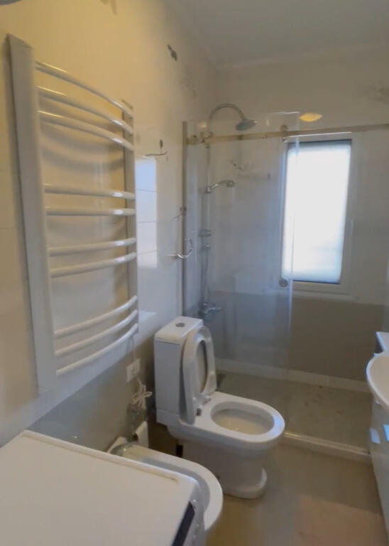 Affittasi appartamento 2+1+2 in Via dei Kosovari