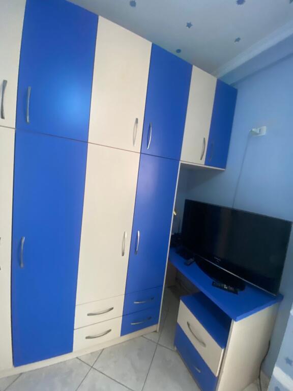 Jepet me qira 2+1 YZBERISHT TE KMY 350€
