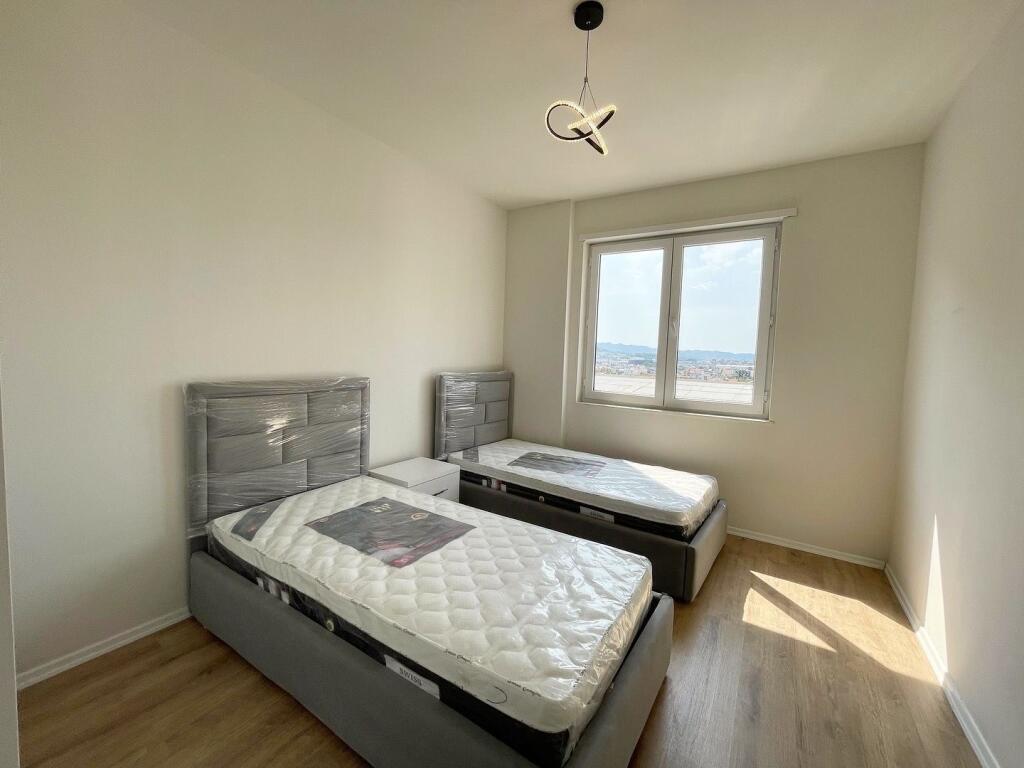 For rent 3+1+2 at Univers City, QTU