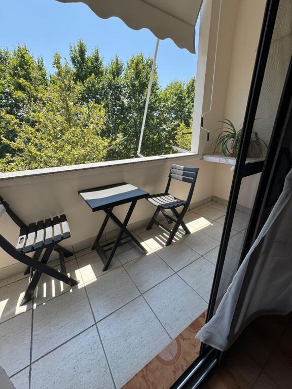 Jepet apartament 2+1 me qera ne Myslym Shyr