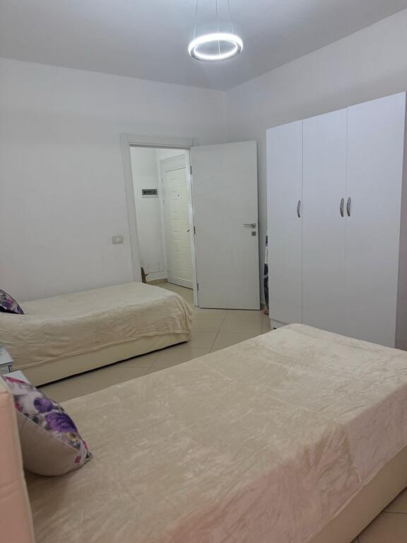 Apartament 2+1 per qira, 21 Dhjetori