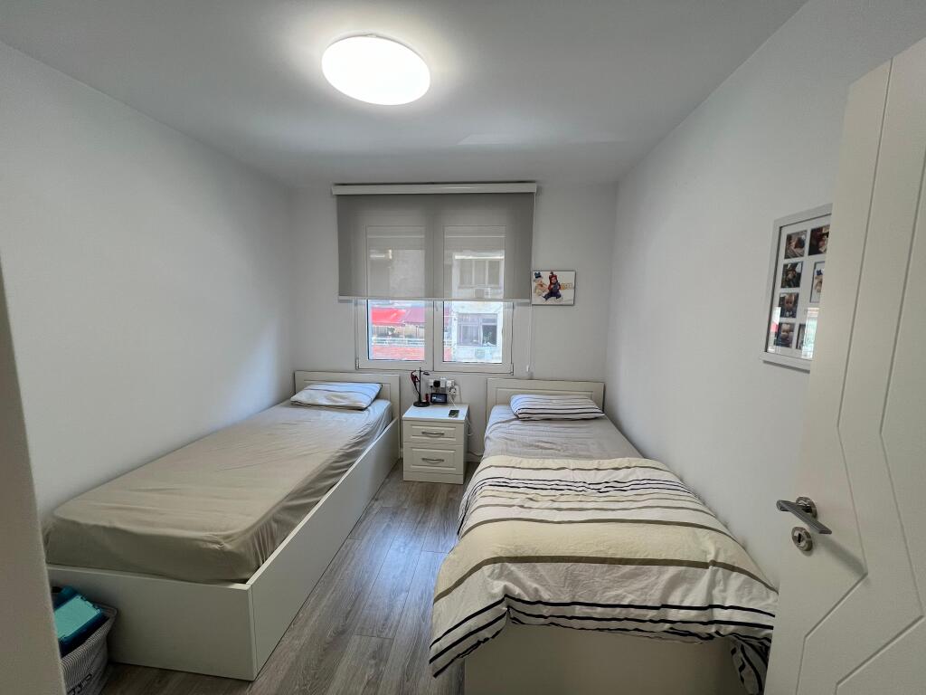 Apartment for rent in Bllok