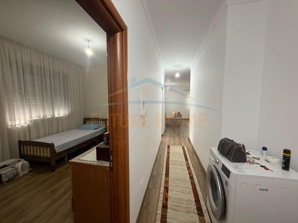 In vendita, Appartamento 2+1, Fresk,, Via Shefqet Kuka, Tirana.