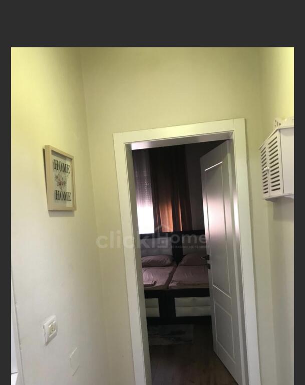 1+1,i mobiluar kat 6 pa ashensore ,te shallvaret ,600 euro