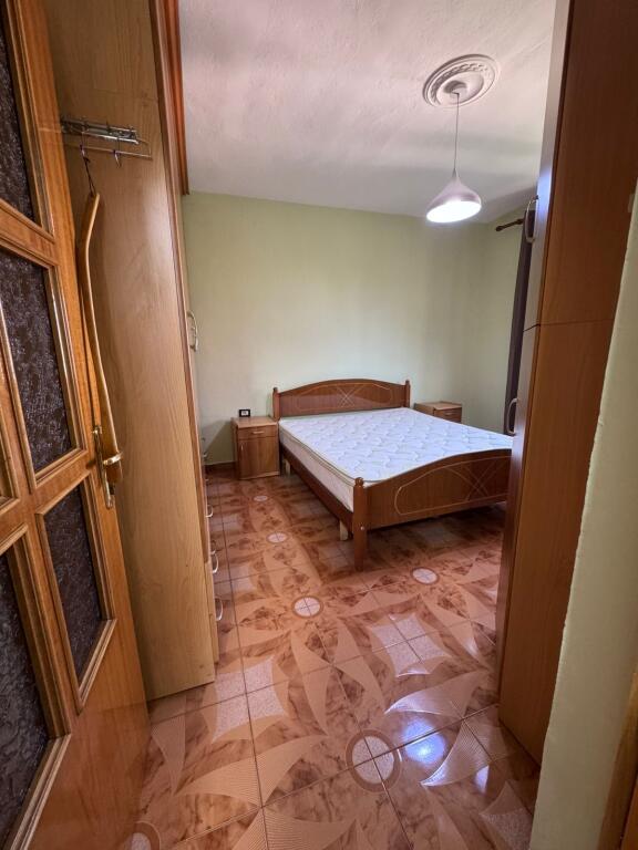 Jepet apartament 2+1 me qera ne Myslym Shyr