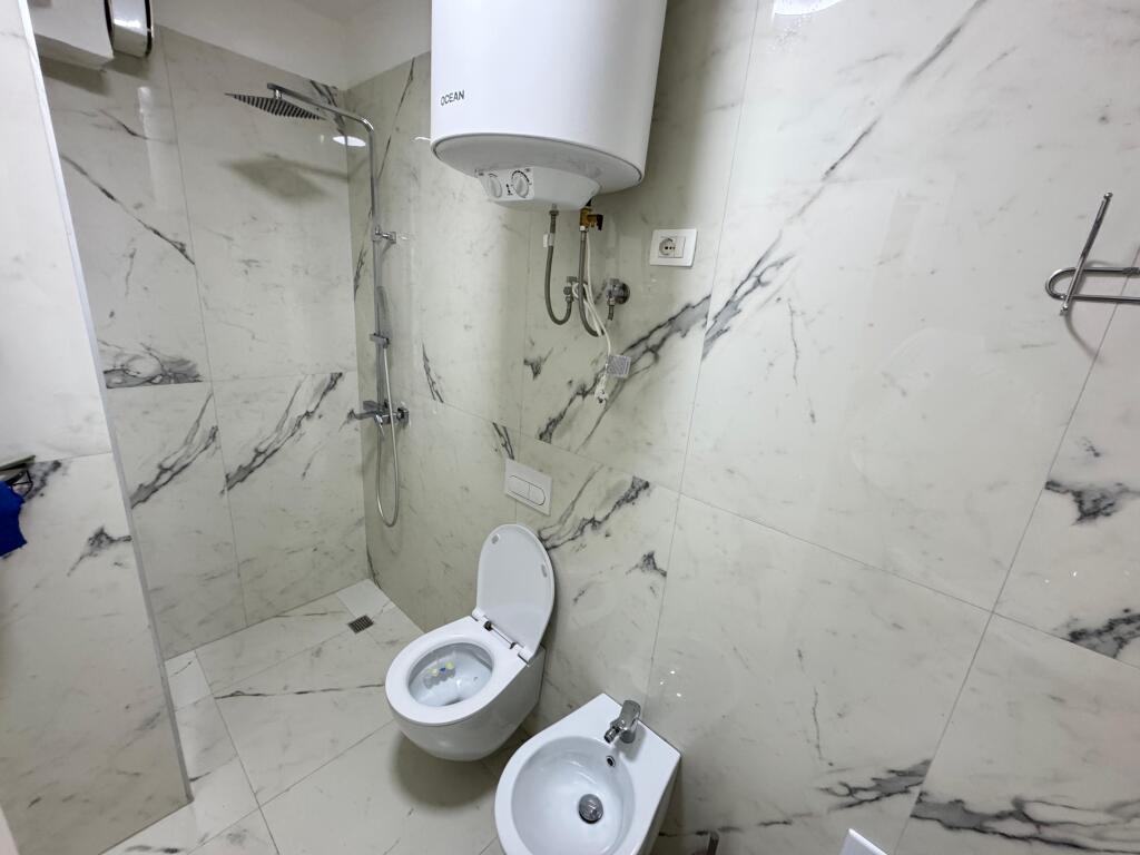 Rent Apartment 1+1  📍Center, Donika Center near Kafe flora Price 75,000 lek per month negotiable