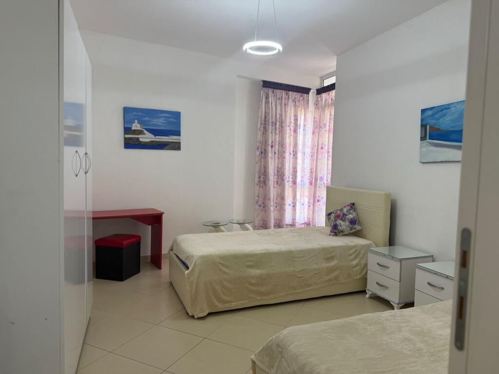 Apartament 2+1 per qira, 21 Dhjetori