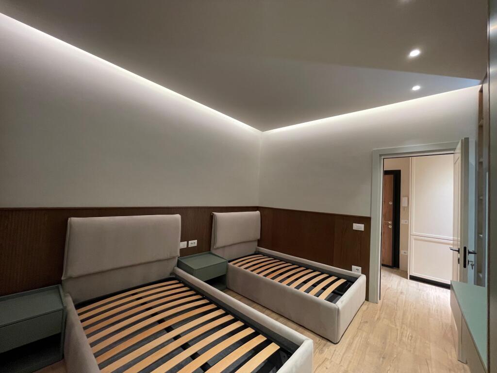 Apartament 2+1 me qira white palace ne paskuqan.