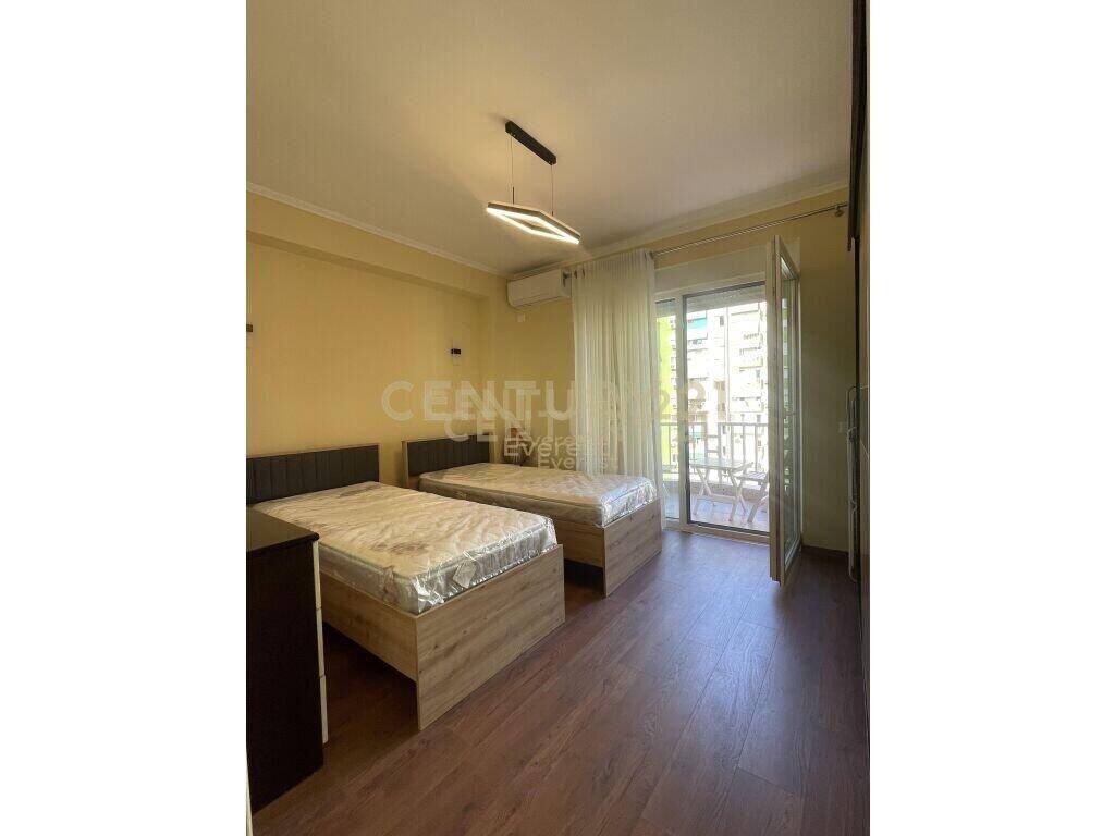 ISH-Block | Apartment 2+1+2 with separate kitchen for rent!