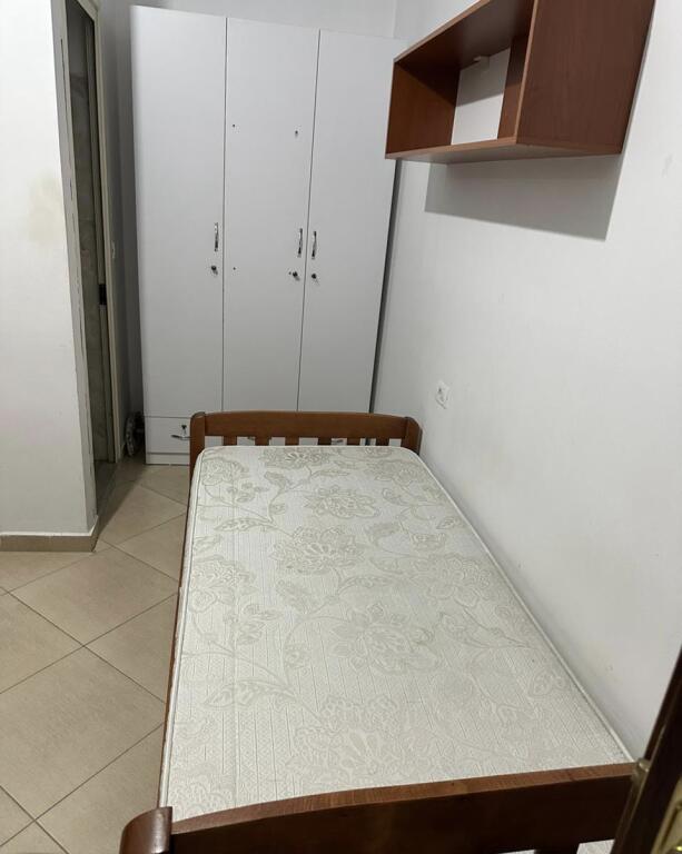 GARSIONERE 28000 LEKE.RRUGA E ELBASANIT