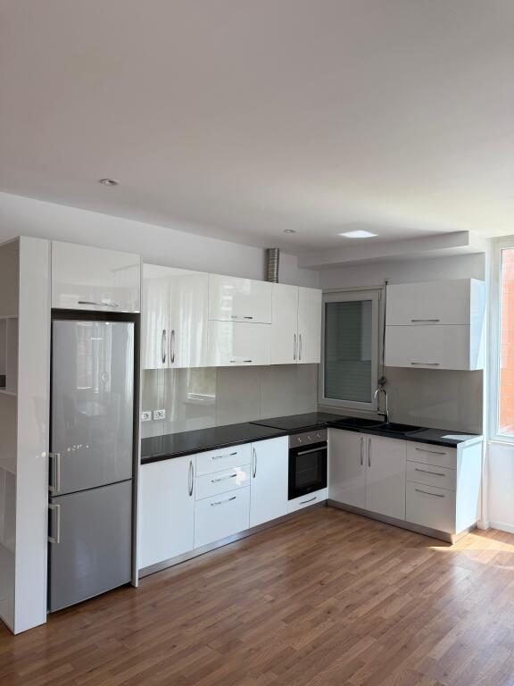 Apartment 2+1 for rent at the Botanical Garden