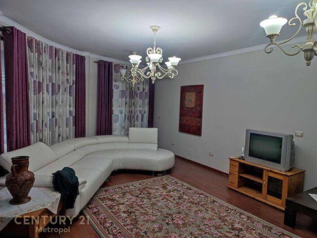Appartamento 3+1+2 In Vendita vicino allo Zoo! 265,000 €