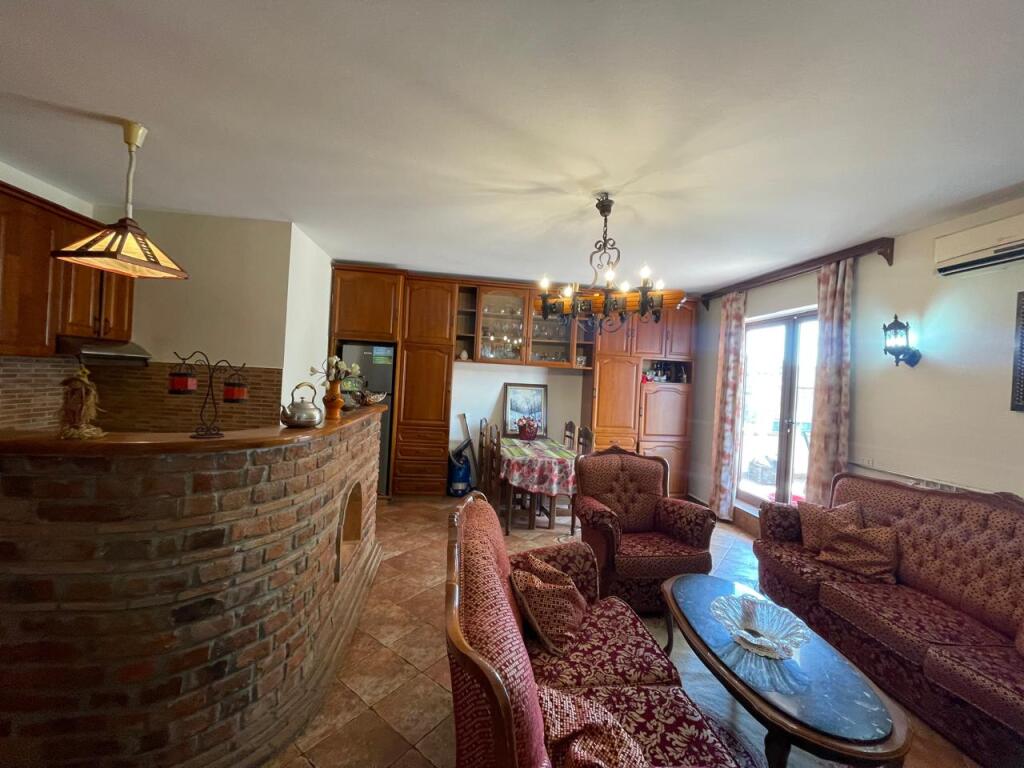 Appartamento 2+1+2+Veranda in Affitto presso ATSH