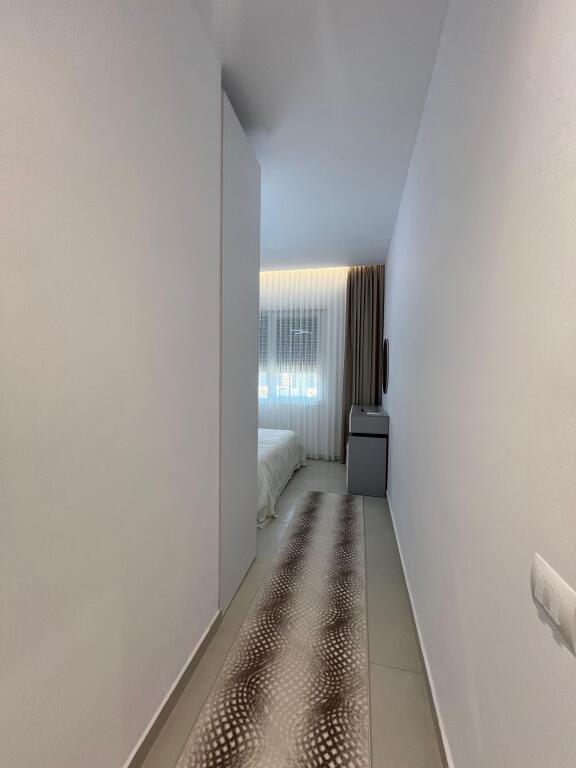Affittasi 2+1+🅿️Parcheggio presso l'Ospedale Americano 3